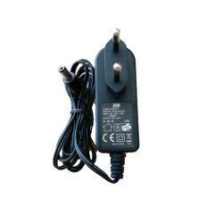 Alimentador AC-DC EGB 100-240V a 15V y 0,7 Amp