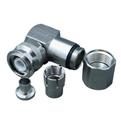 TNC (m) 90º Amphenol CNT-300/LMR-300 o Equivalentes